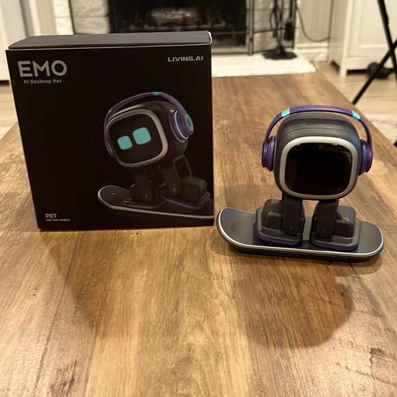 living AI Other - EMO AI Desktop Pet. EUC.